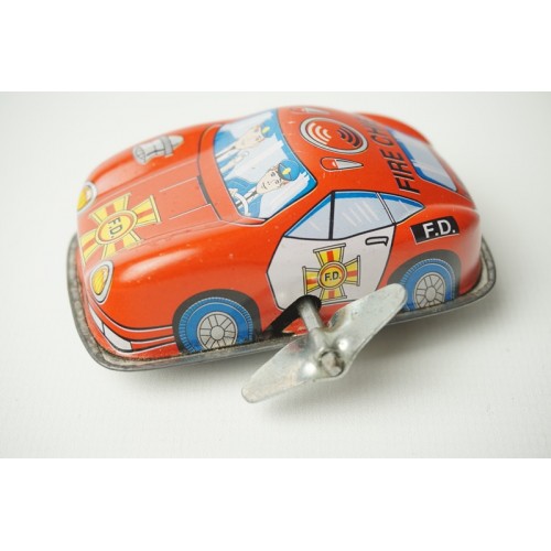 Vintage Russ Berrie Tin Litho Wind-up Toy Porsche 911 Coupe Fire Chief F.D. Car