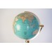 Antieke verlichte Globe, Wereldbol van glas Welt im Raum